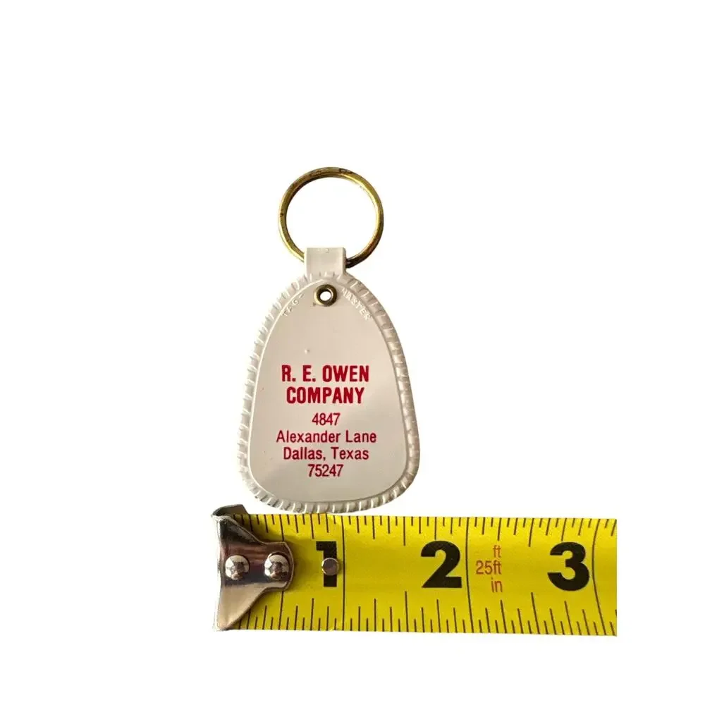 Vintage Petroleum Products Advertising Plastic Keychain R.E. Owen Company Dallas